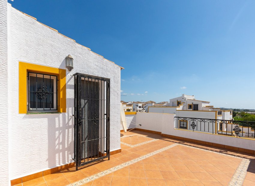 Resale - Semi - Detached Villa -
Orihuela - Vistabella Golf
