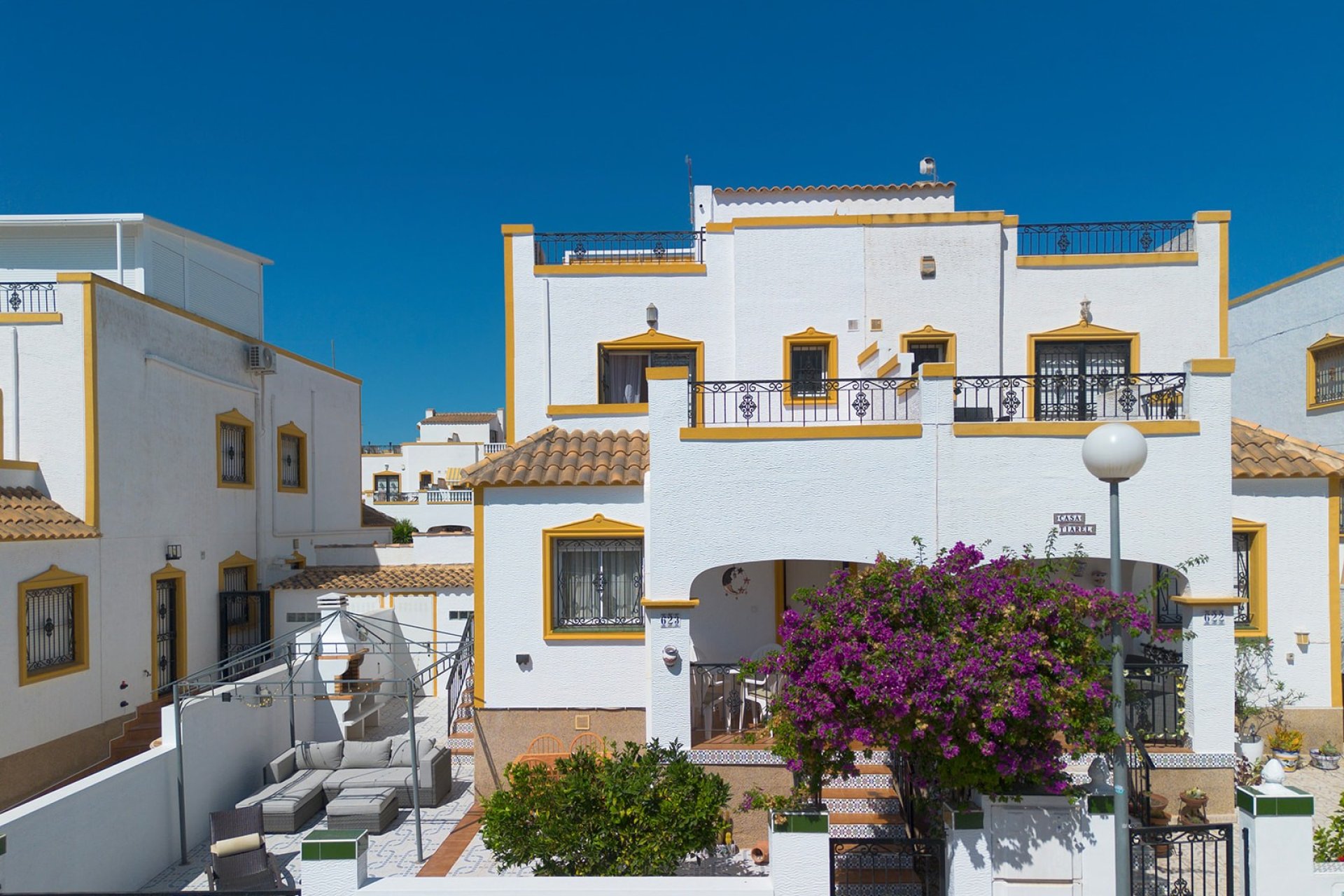 Resale - Semi - Detached Villa -
Orihuela - Vistabella Golf