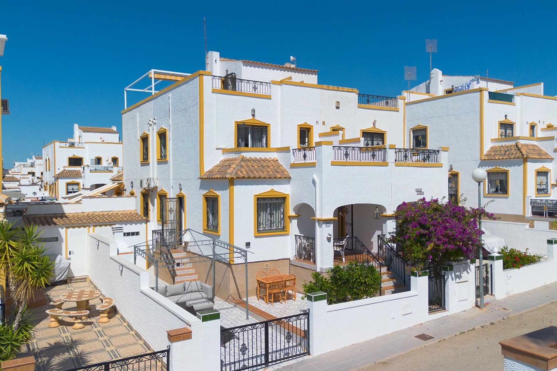 Resale - Semi - Detached Villa -
Orihuela - Vistabella Golf