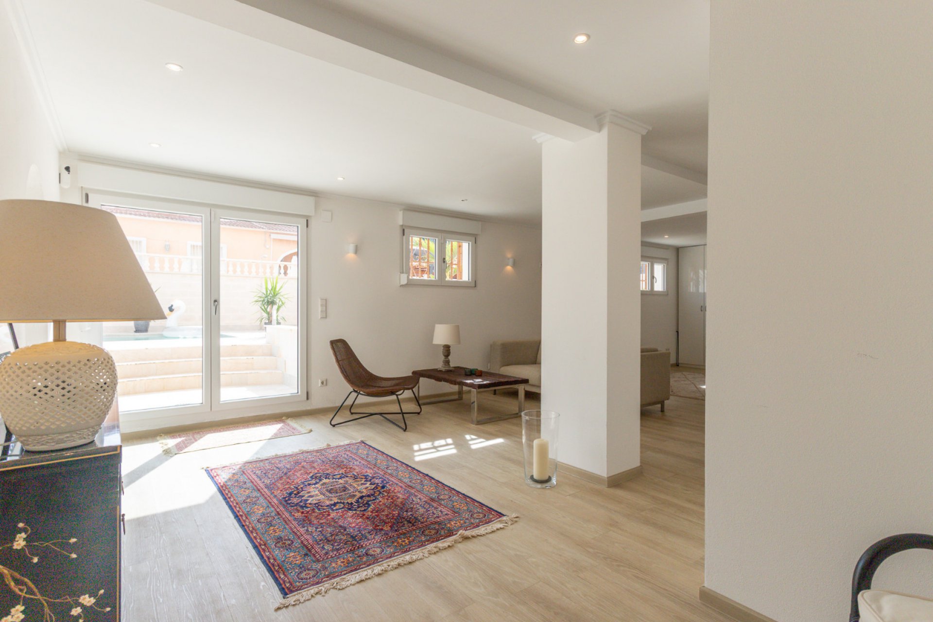 Resale - Semi - Detached Villa -
Punta Prima