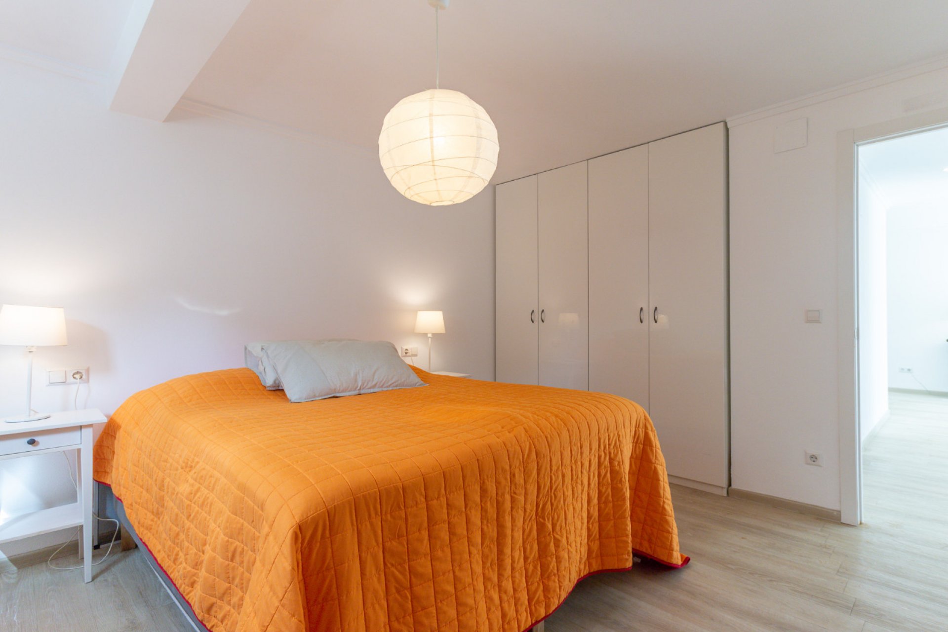 Resale - Semi - Detached Villa -
Punta Prima