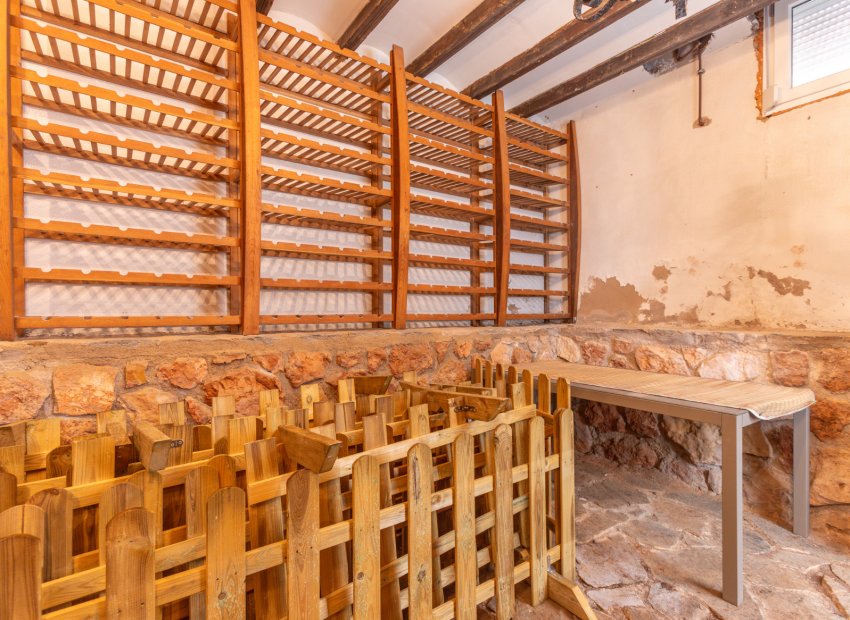 Resale - Semi - Detached Villa -
Punta Prima