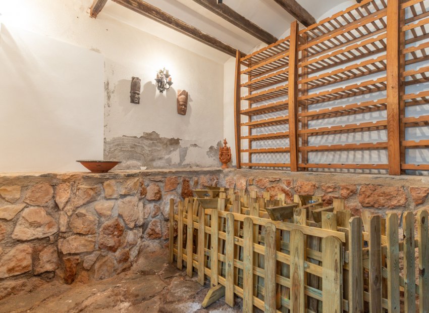 Resale - Semi - Detached Villa -
Punta Prima