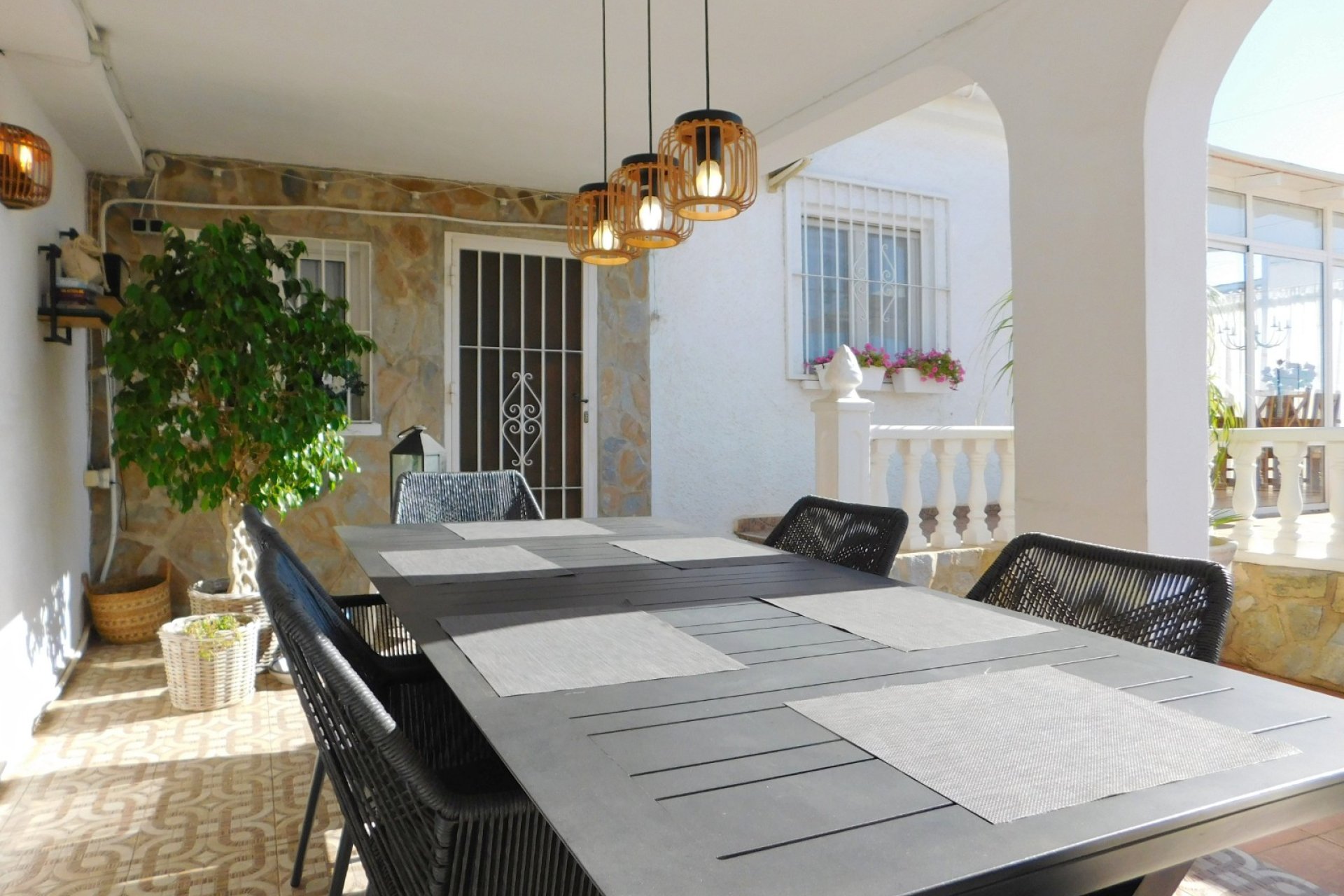 Resale - Semi - Detached Villa -
Torrevieja - San Luis