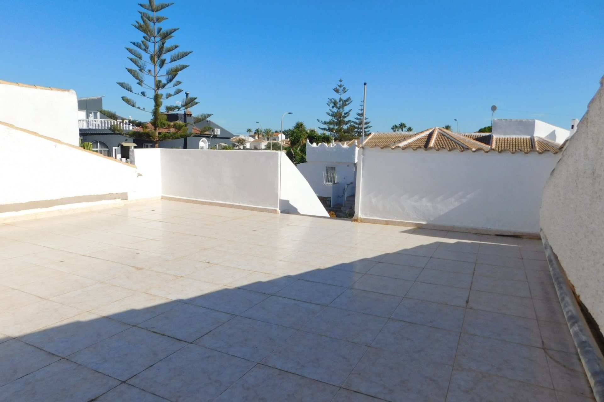 Resale - Semi - Detached Villa -
Torrevieja - San Luis