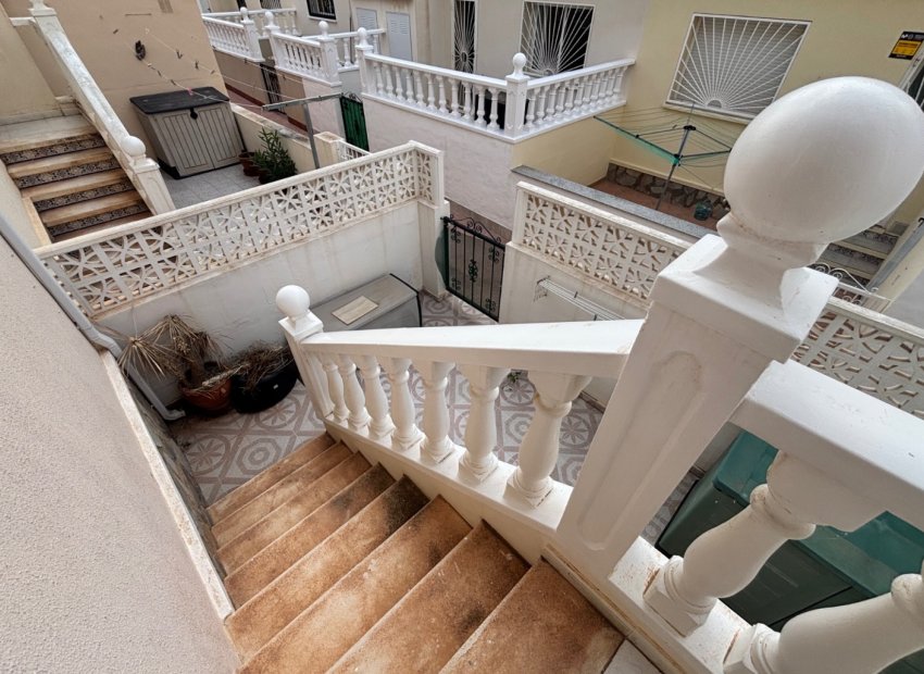 Resale - Town House -
Benijofar - Monte Azul