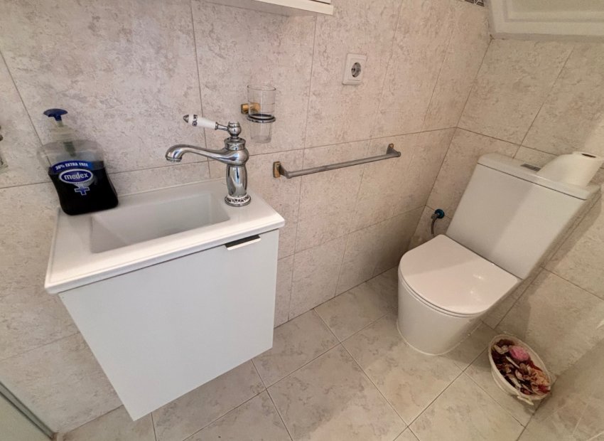 Resale - Town House -
Benijofar - Monte Azul