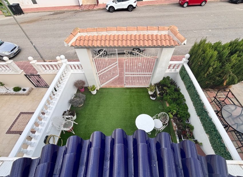 Resale - Town House -
Benijofar - Monte Azul