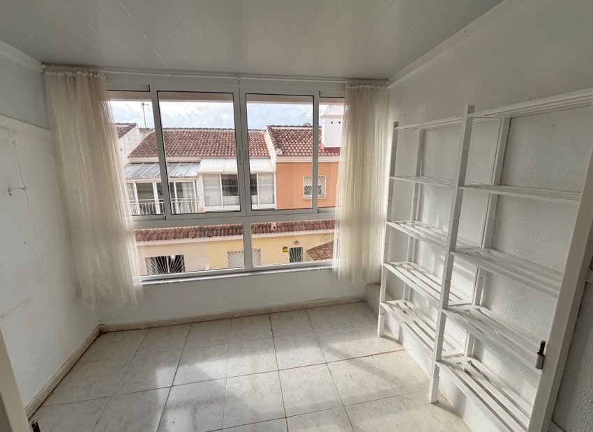 Resale - Town House -
Benijofar - Monte Azul