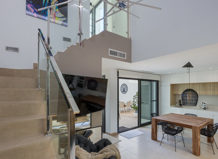 Resale - Town House -
Benijofar