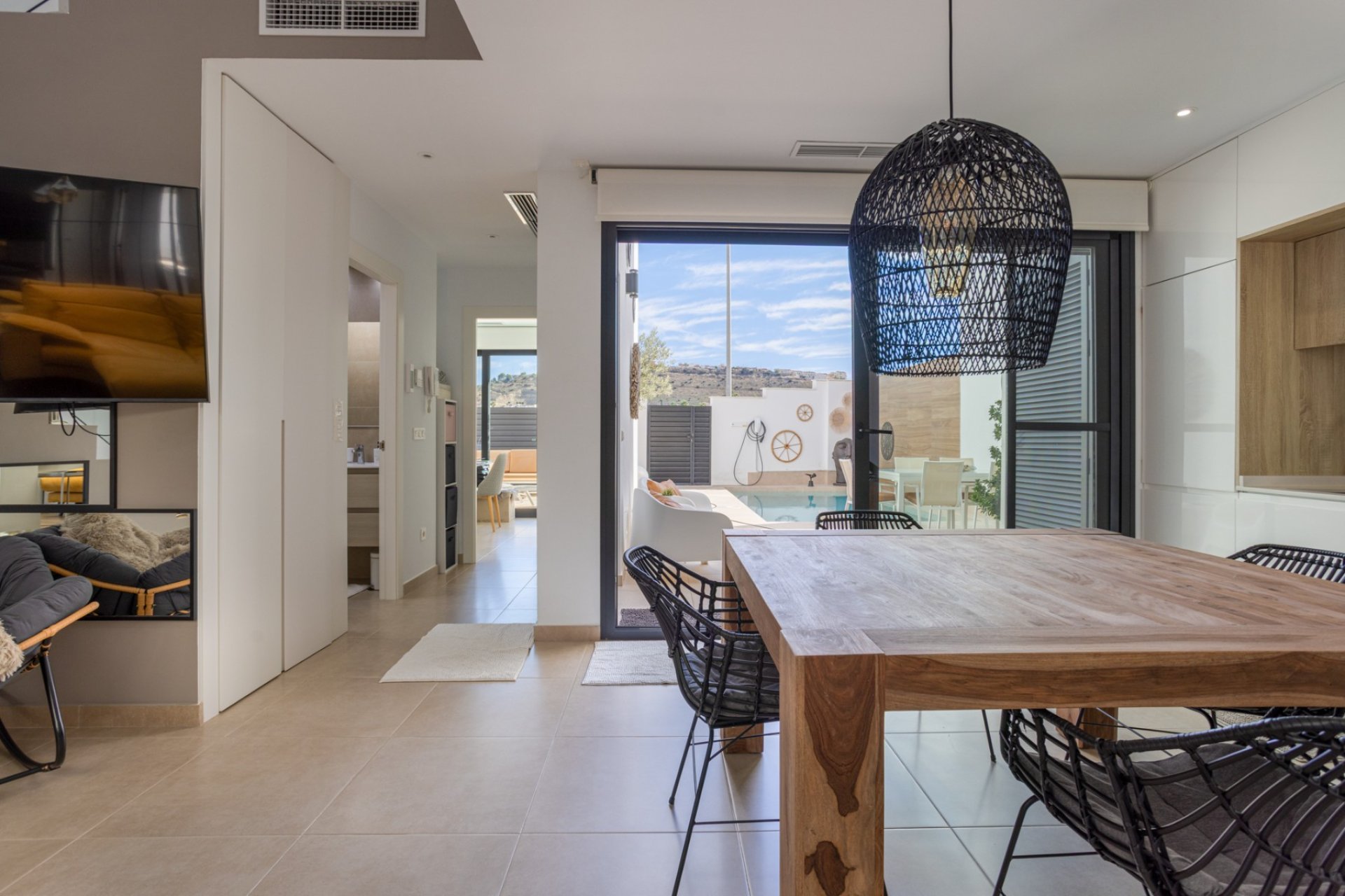 Resale - Town House -
Benijofar