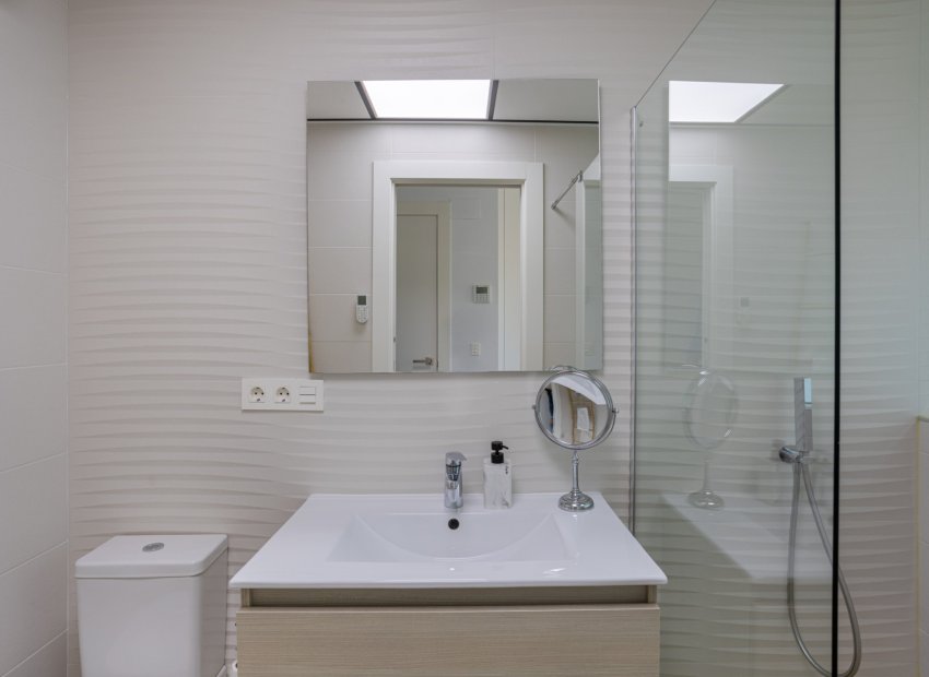 Resale - Town House -
Benijofar