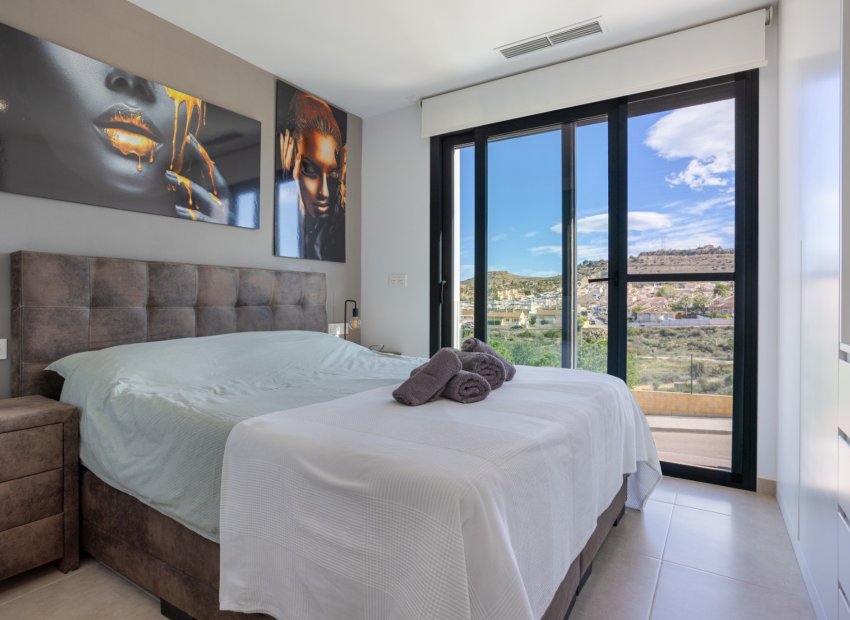 Resale - Town House -
Benijofar