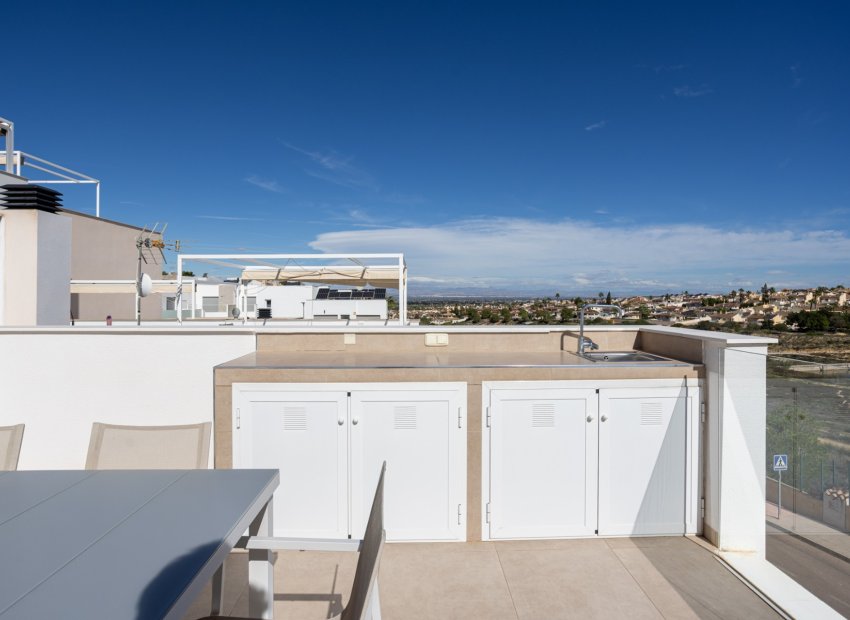 Resale - Town House -
Benijofar