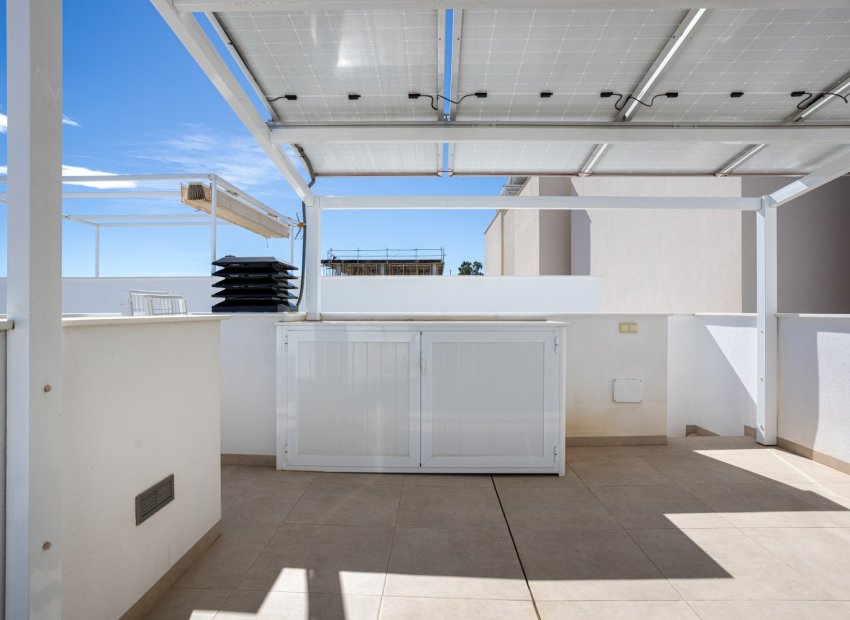 Resale - Town House -
Benijofar