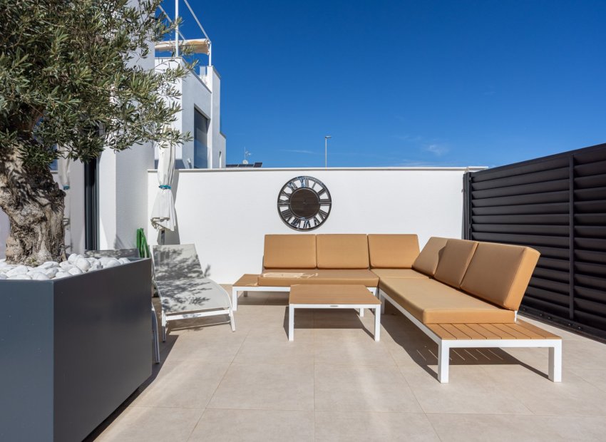 Resale - Town House -
Benijofar