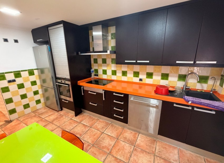 Resale - Town House -
Catral - pueblo