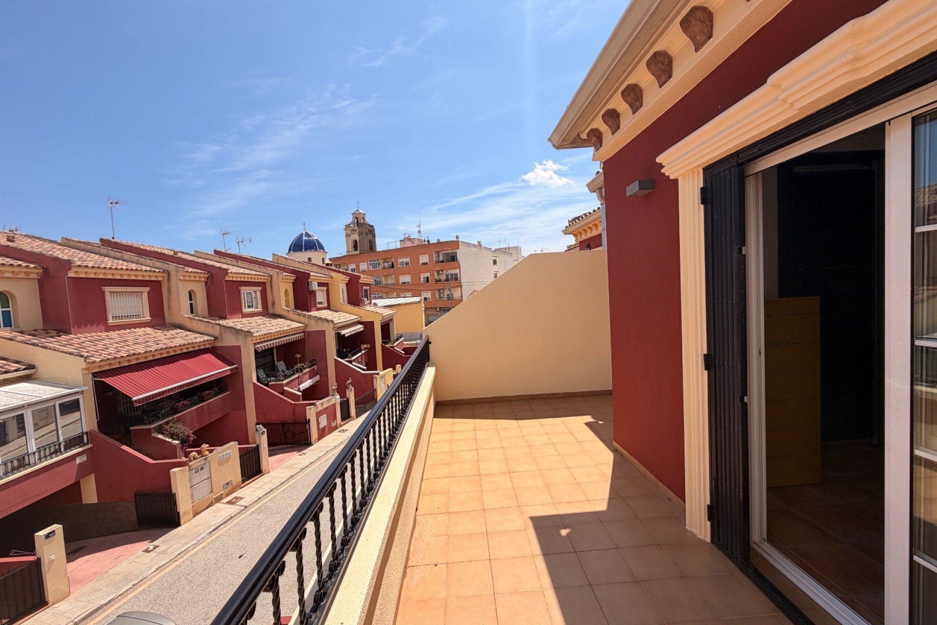 Resale - Town House -
Catral - pueblo