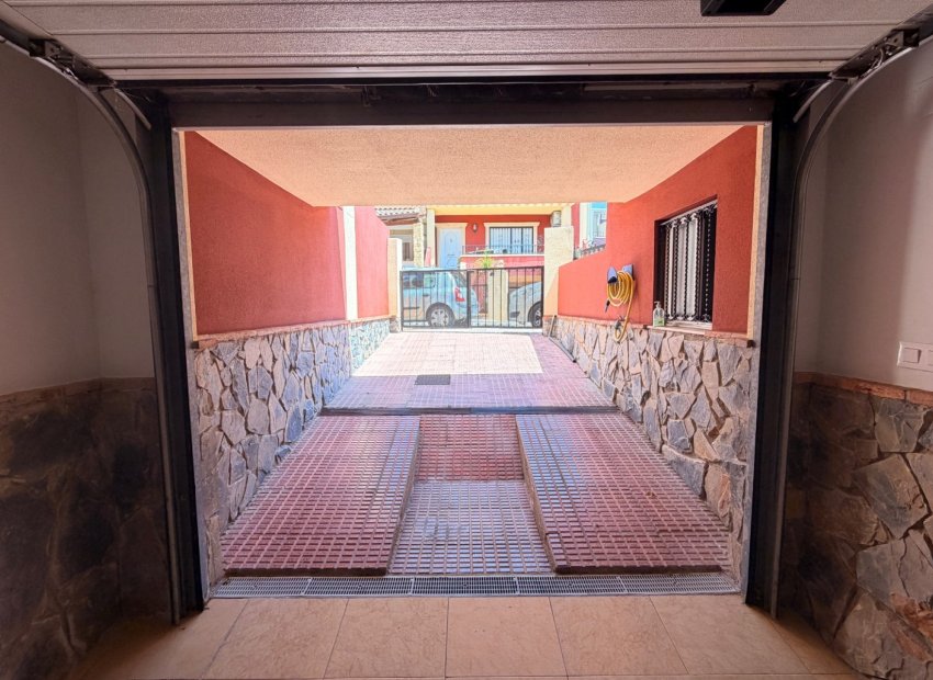 Resale - Town House -
Catral - pueblo