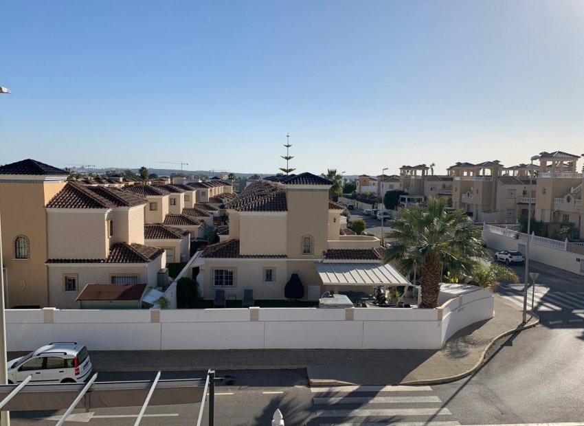 Resale - Town House -
Guardamar del Segura - El Raso