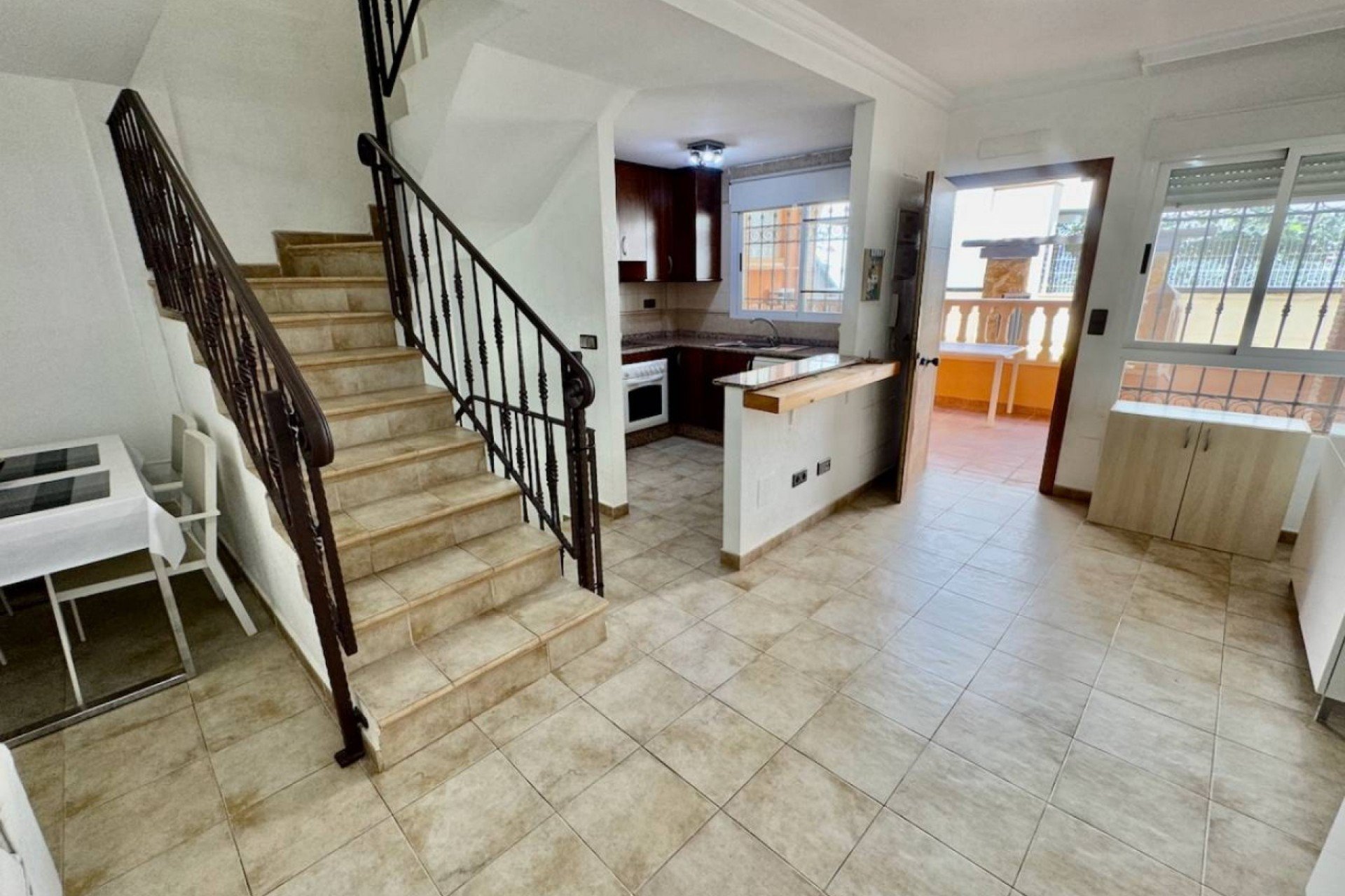 Resale - Town House -
Guardamar del Segura - Urbanizaciones