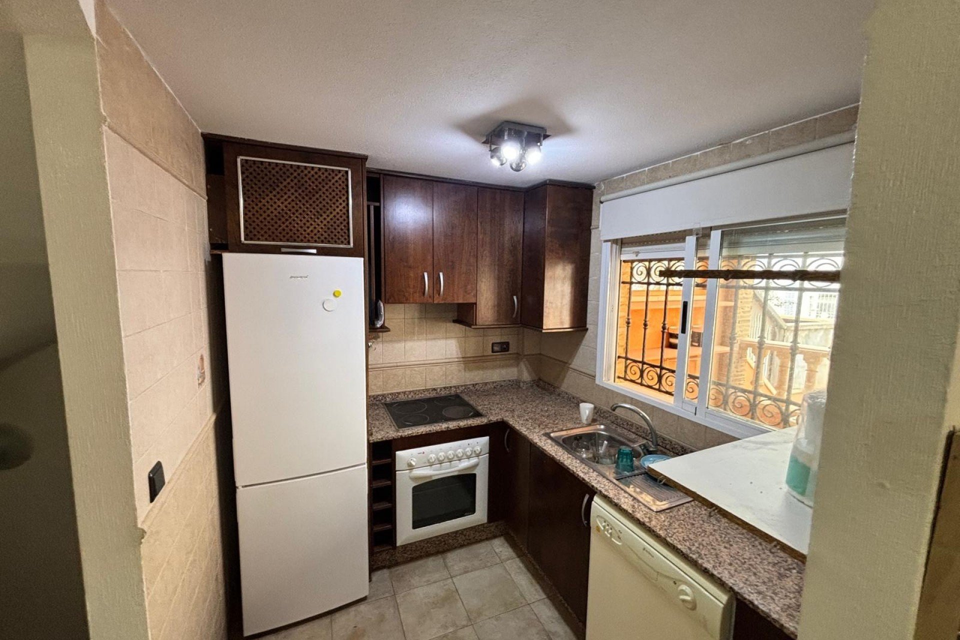 Resale - Town House -
Guardamar del Segura - Urbanizaciones