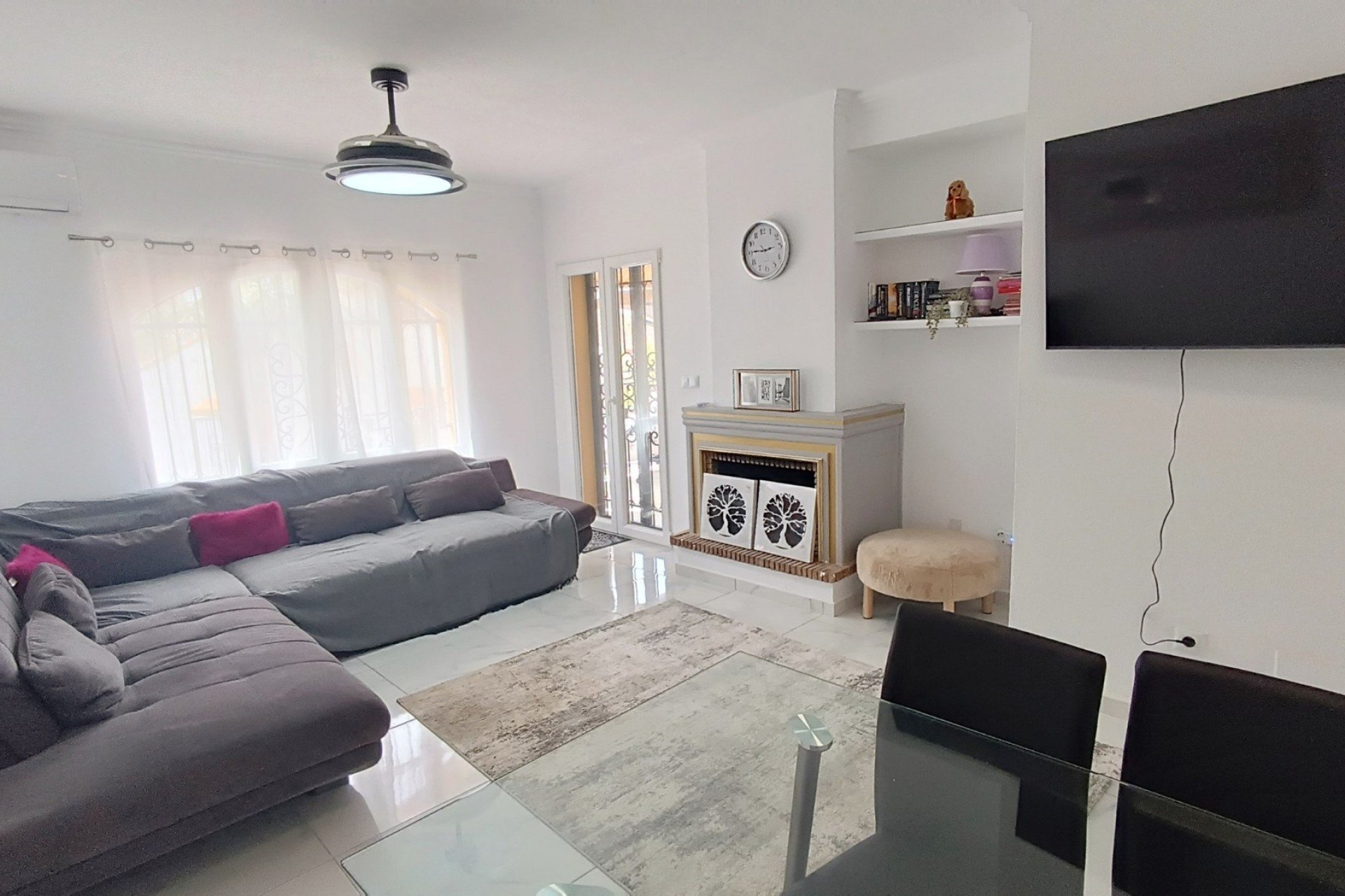 Resale - Town House -
Orihuela Costa - Villamartín