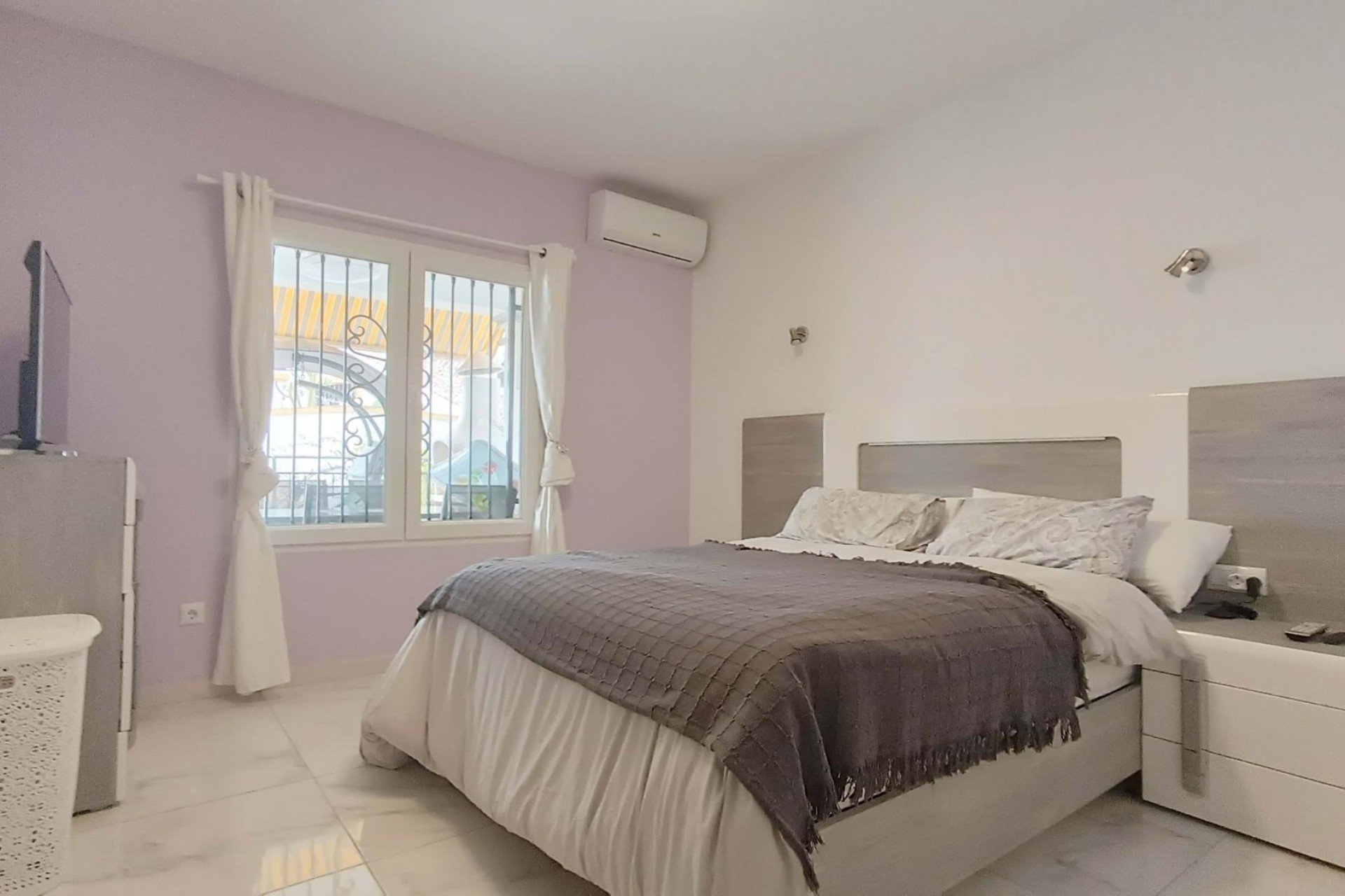 Resale - Town House -
Orihuela Costa - Villamartín