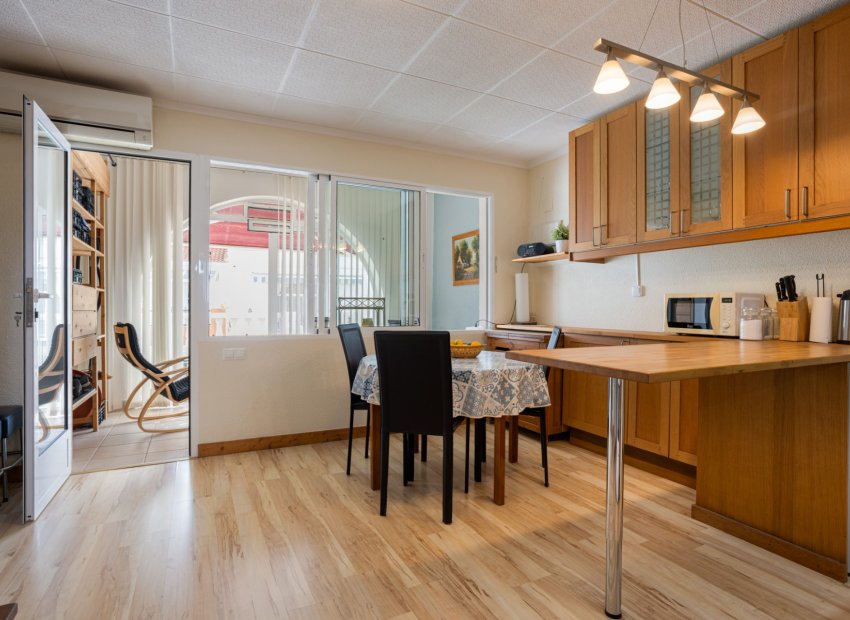 Resale - Town House -
Torrevieja - La Siesta