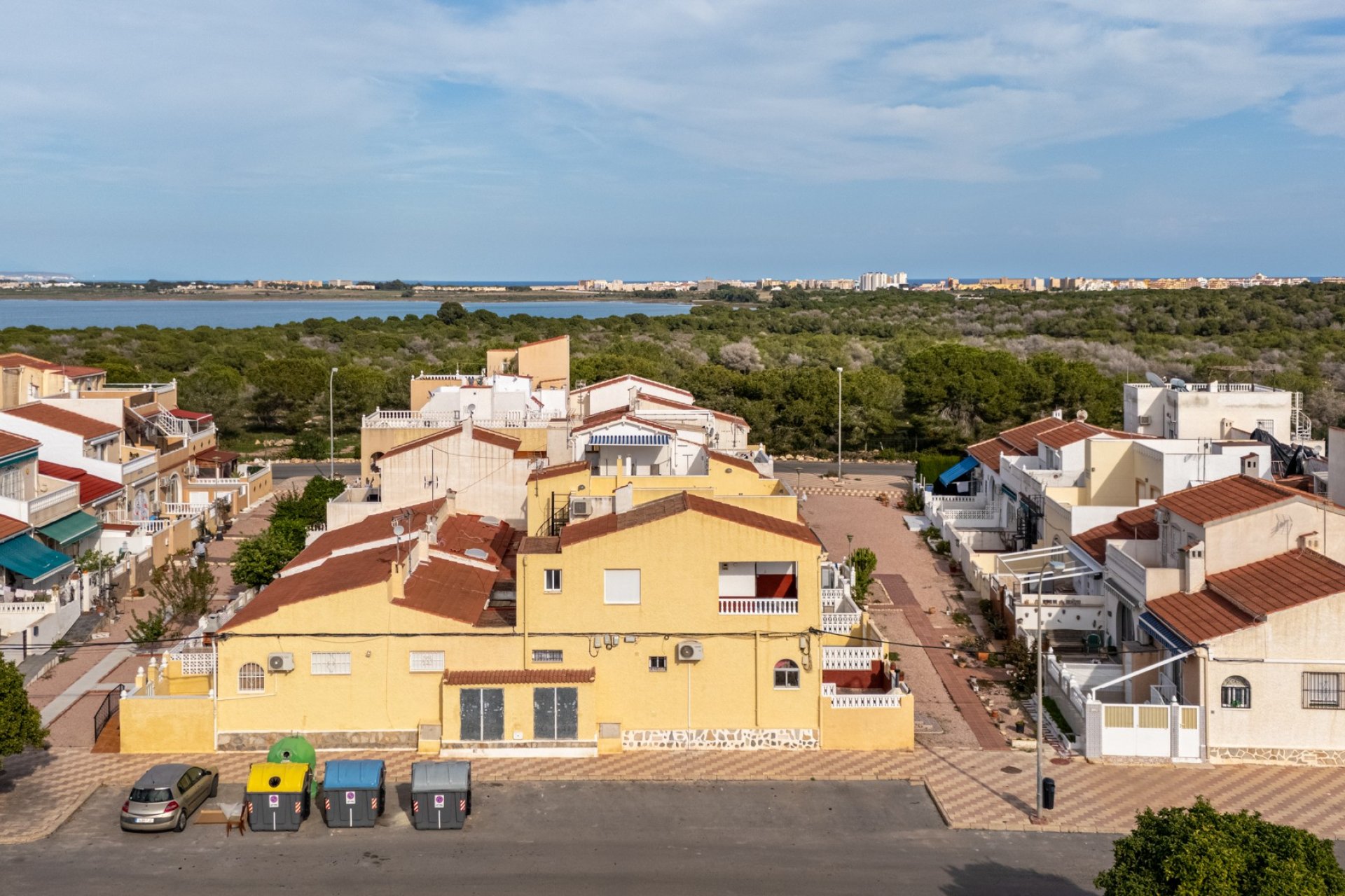 Resale - Town House -
Torrevieja - La Siesta