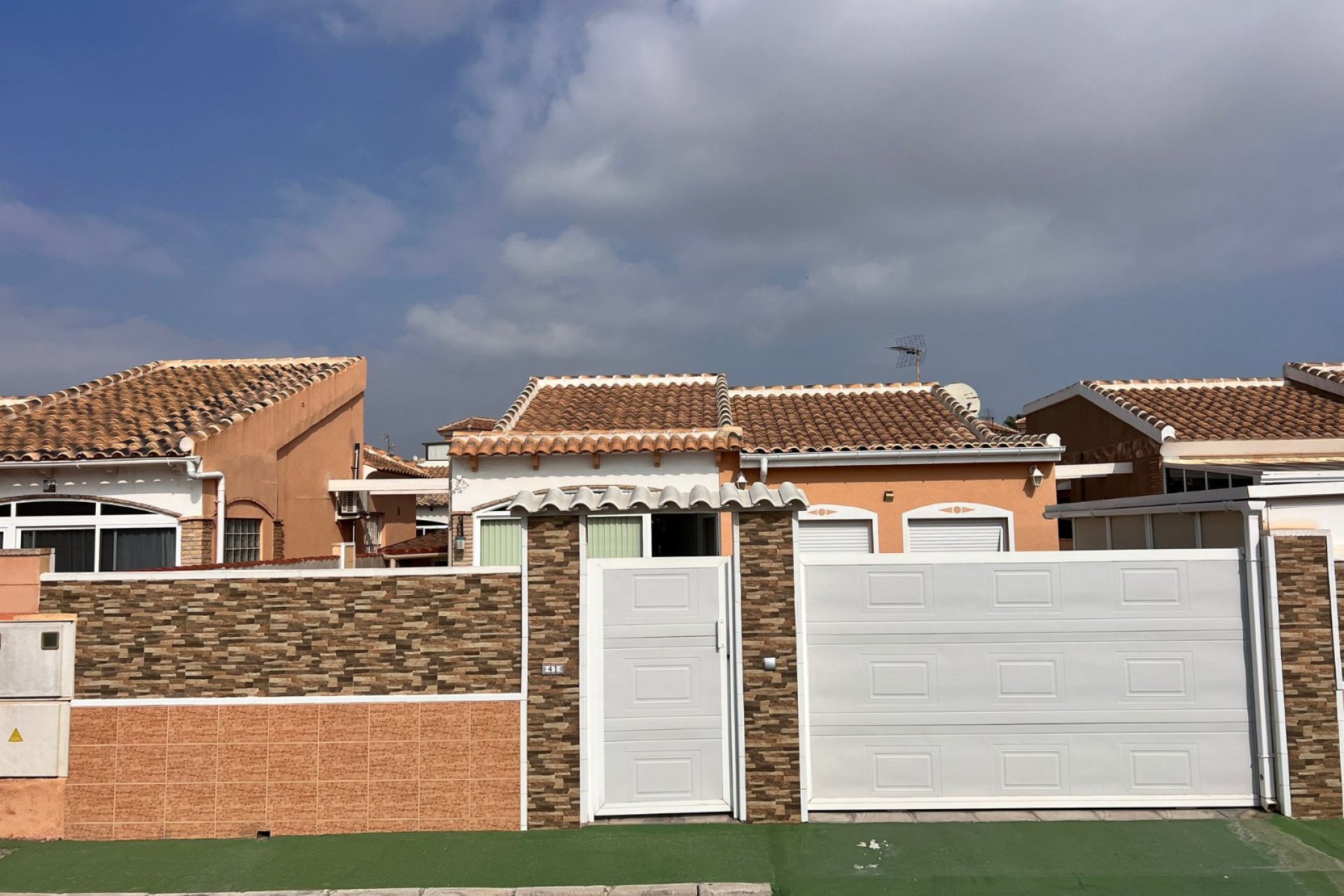 Resale - Town House -
Torrevieja