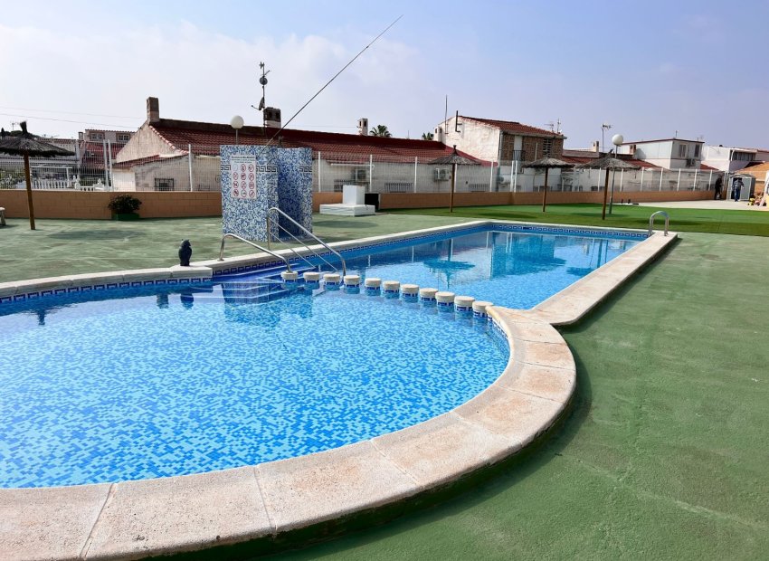 Resale - Town House -
Torrevieja