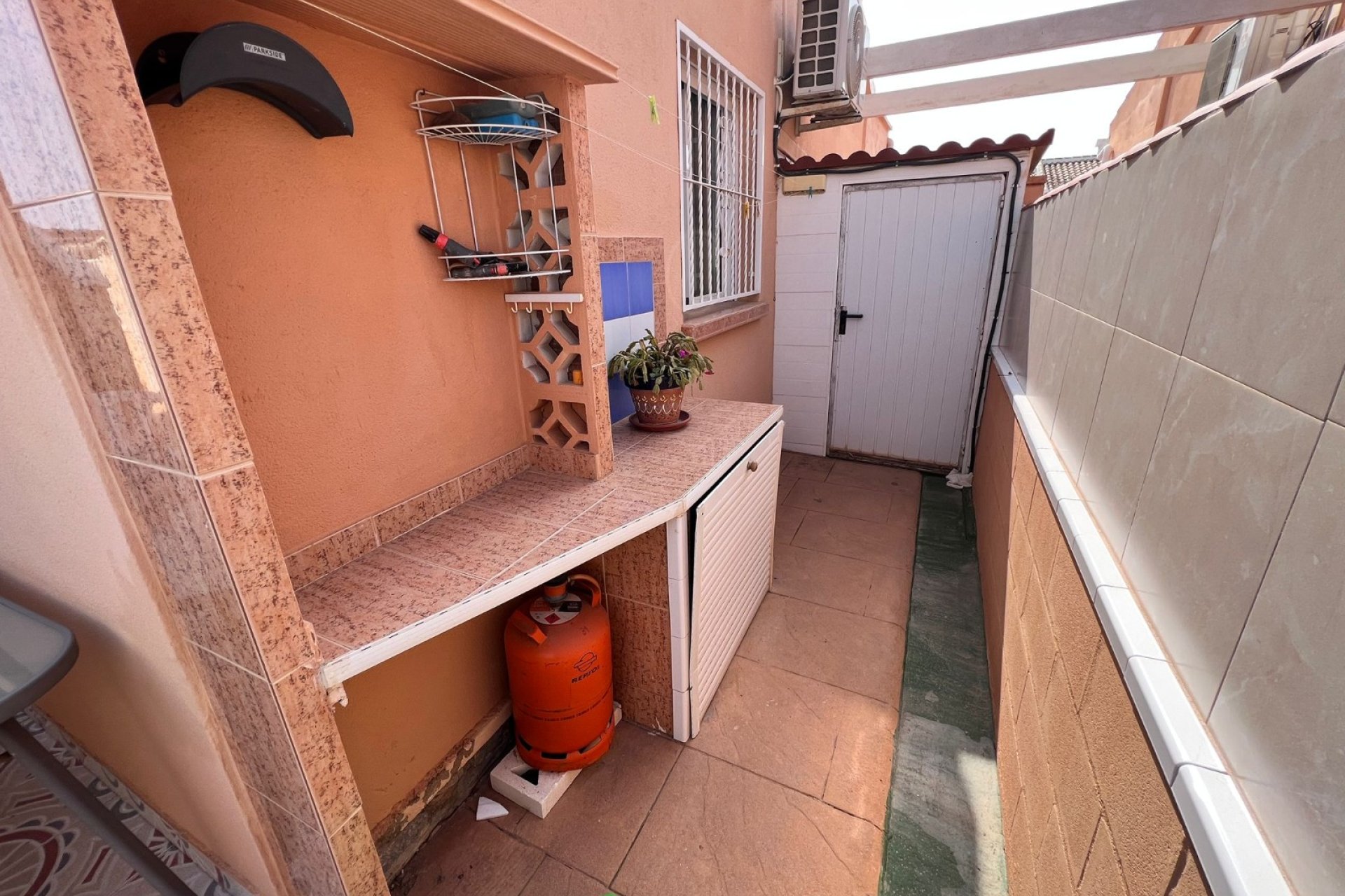 Resale - Town House -
Torrevieja