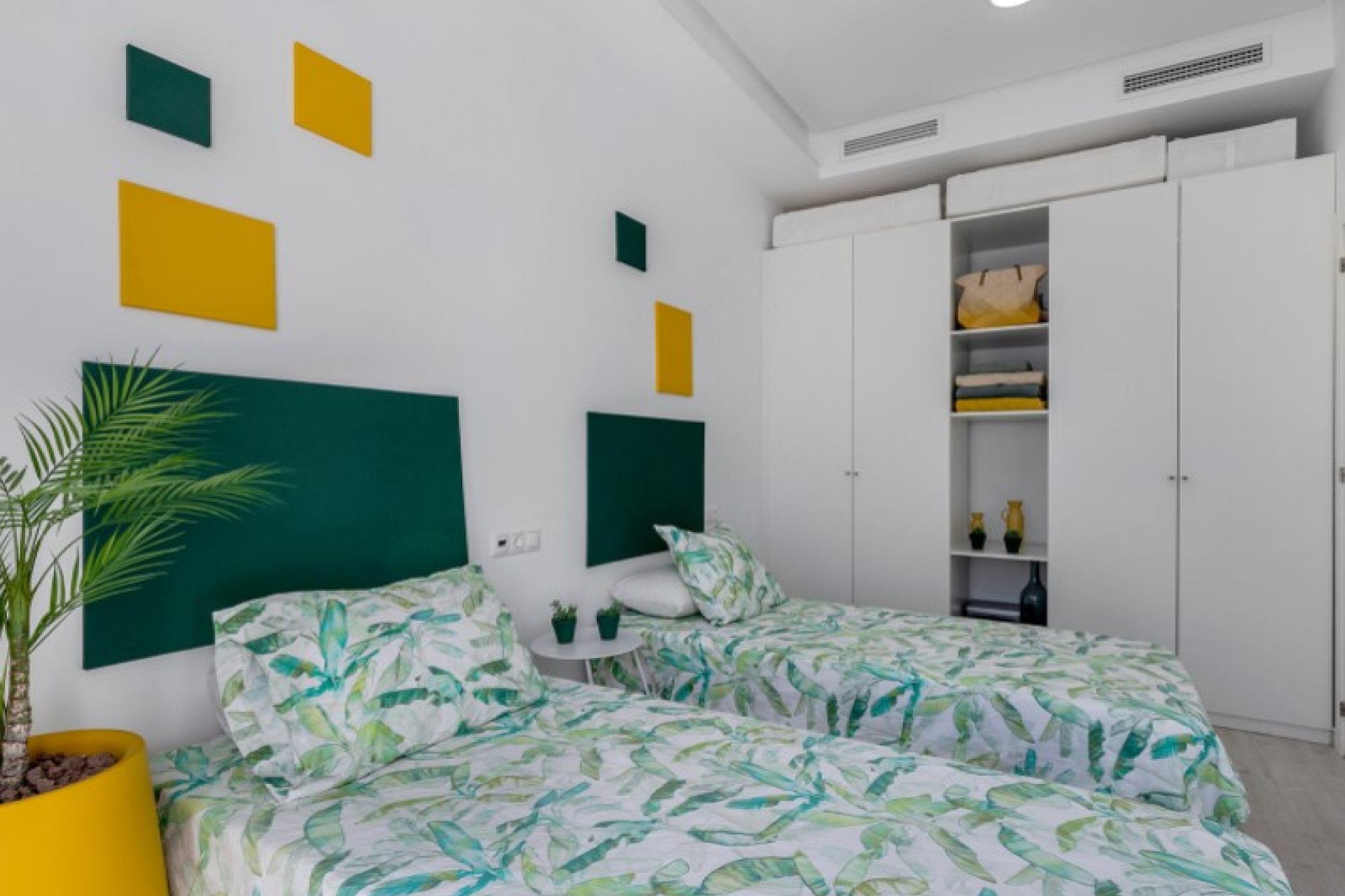 Resale - Villa -
Benijofar