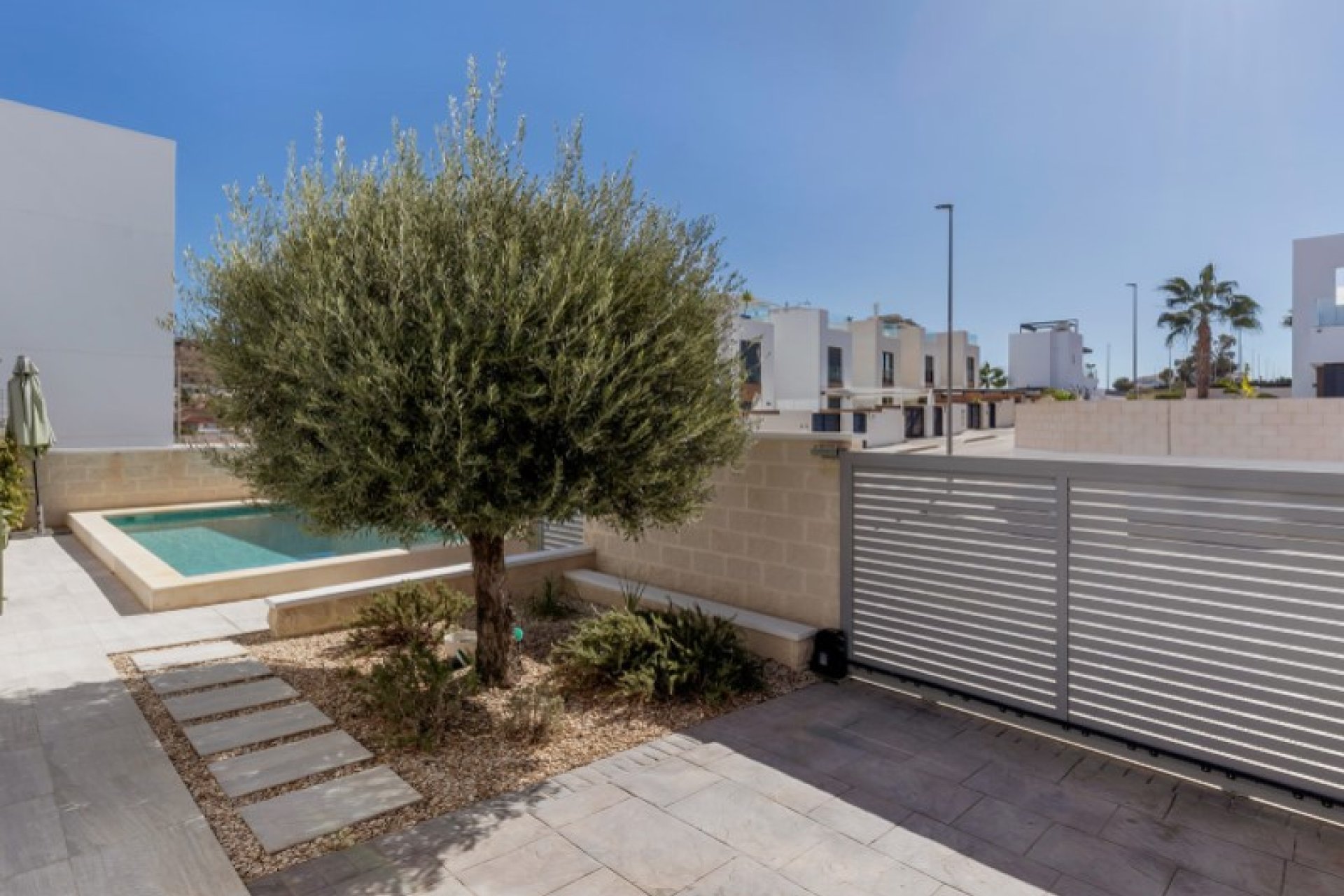 Resale - Villa -
Benijofar