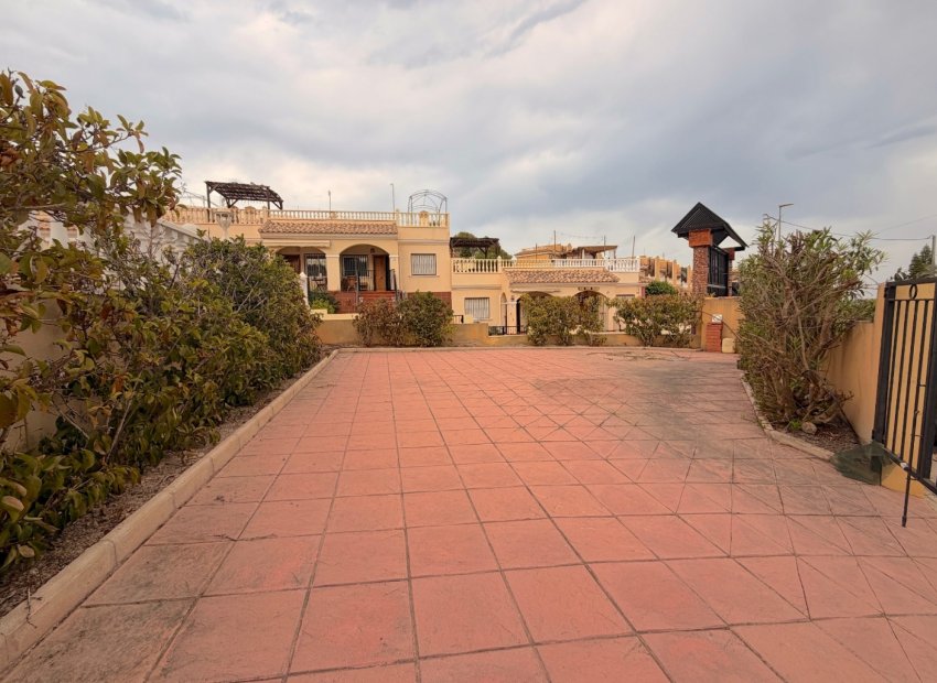 Reventa - Adosado -
Algorfa - Montemar