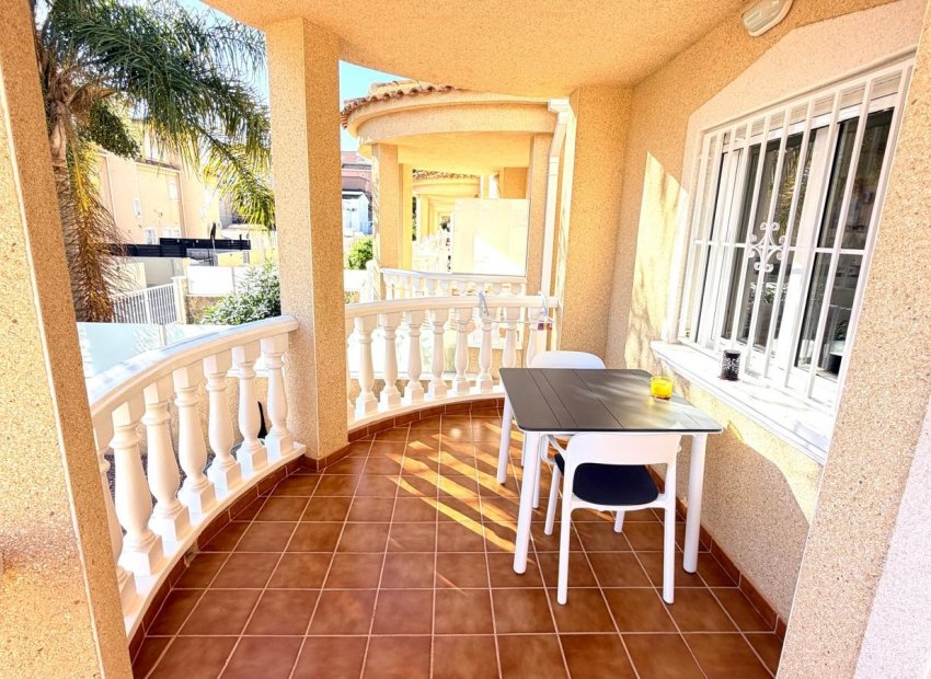 Reventa - Adosado -
Ciudad Quesada - Rojales - La Marquesa Golf