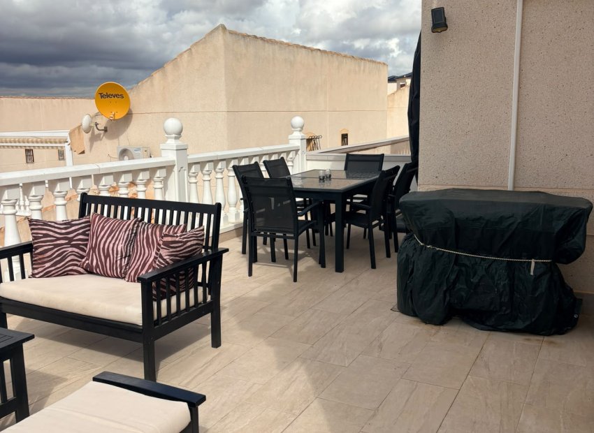 Reventa - Adosado -
Ciudad Quesada - Rojales - Urbanización Ciudad Quesada