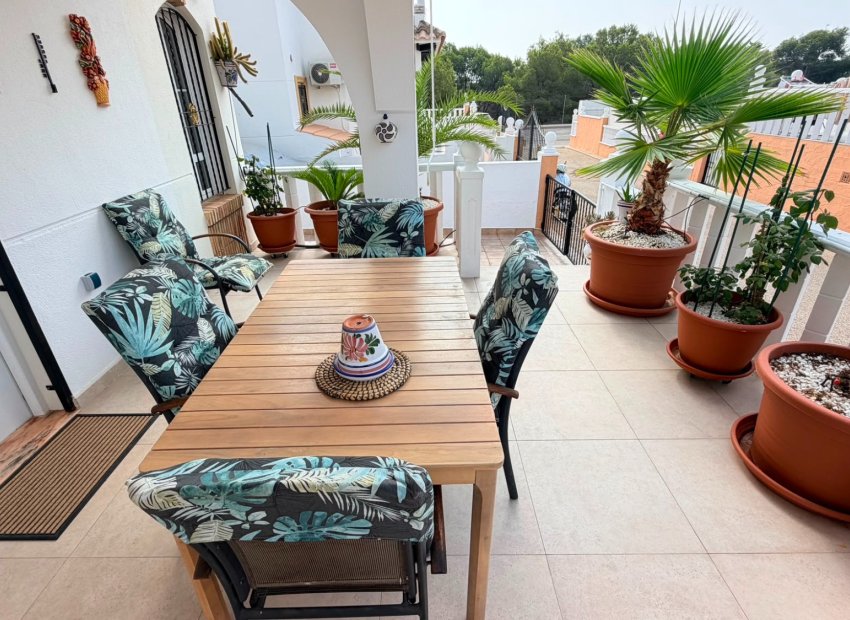 Reventa - Adosado -
Lomas de Cabo Roig - Orihuela Costa