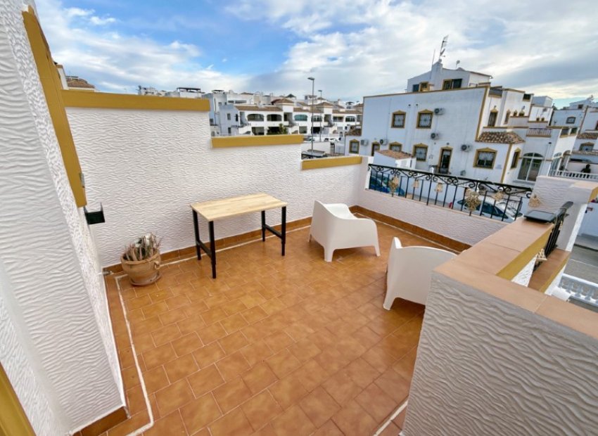 Reventa - Adosado -
Orihuela - Desamparados - Hurchillo - Torremendo