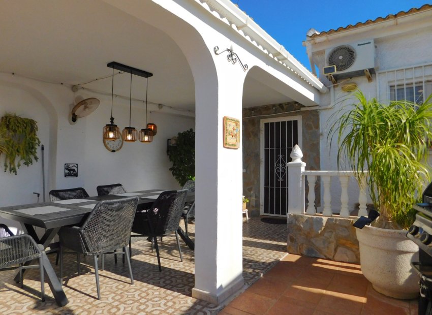 Reventa - Adosado -
Torrevieja - San Luis