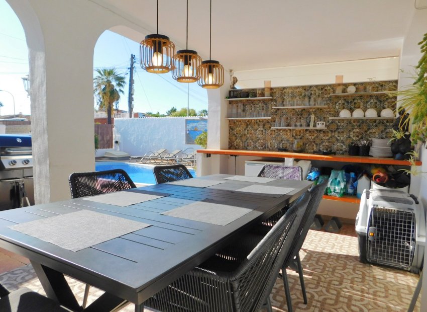 Reventa - Adosado -
Torrevieja - San Luis