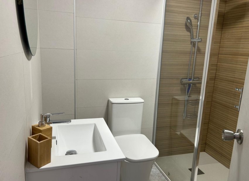 Reventa - Apartamento -
Cabo Roig