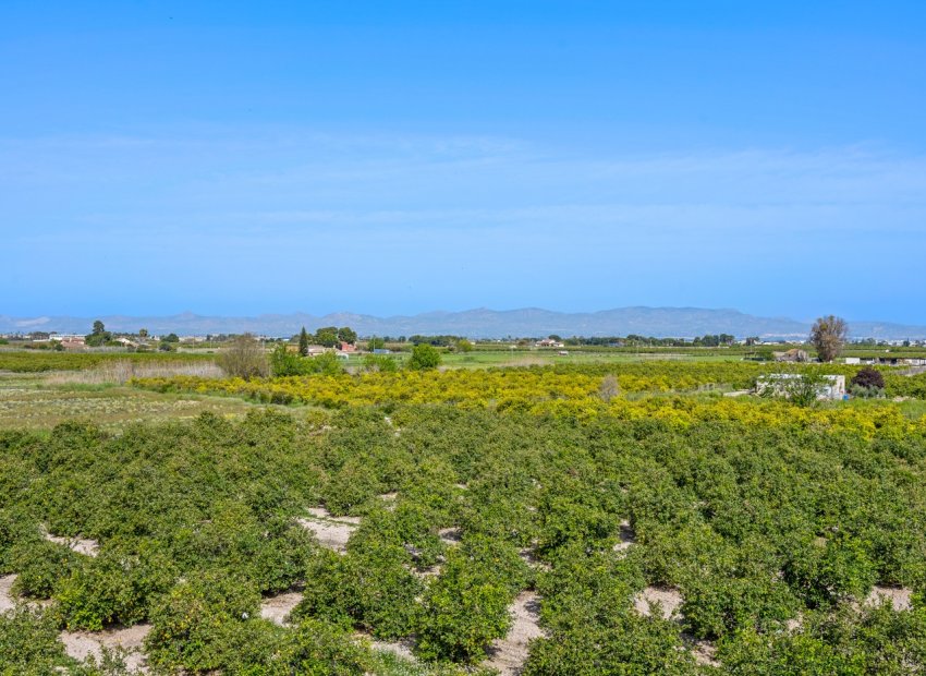 Reventa - Apartamento -
Daya Nueva - Costa Blanca South