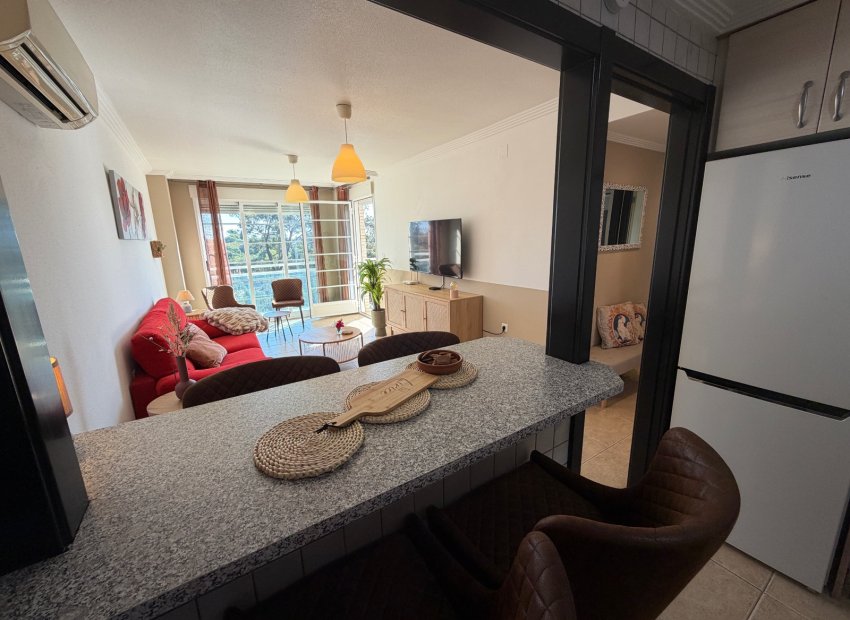 Reventa - Apartamento -
Guardamar del Segura - Puerto