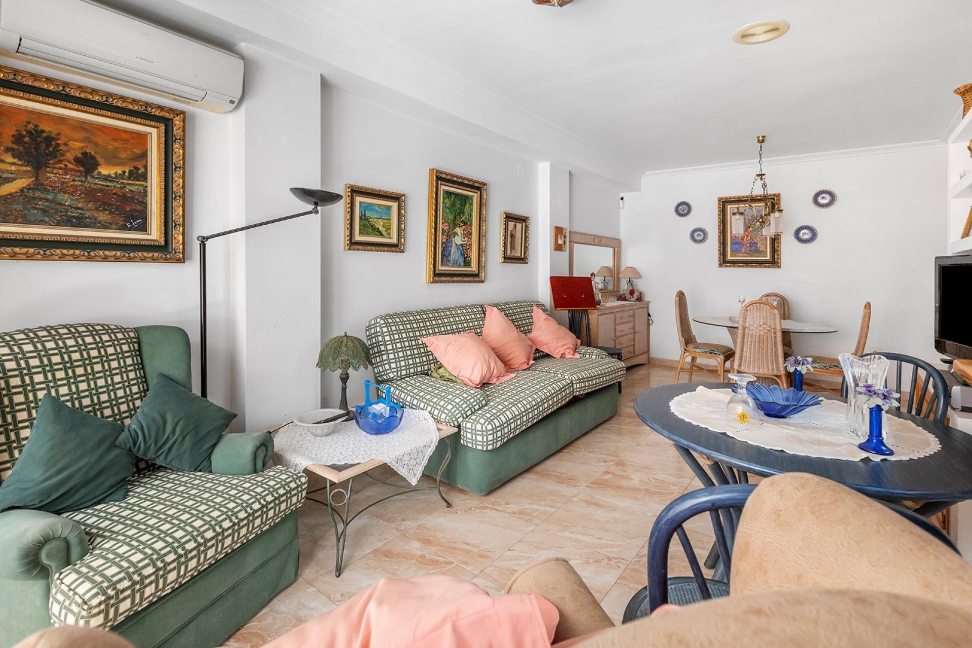 Reventa - Apartamento -
La Mata - Playa