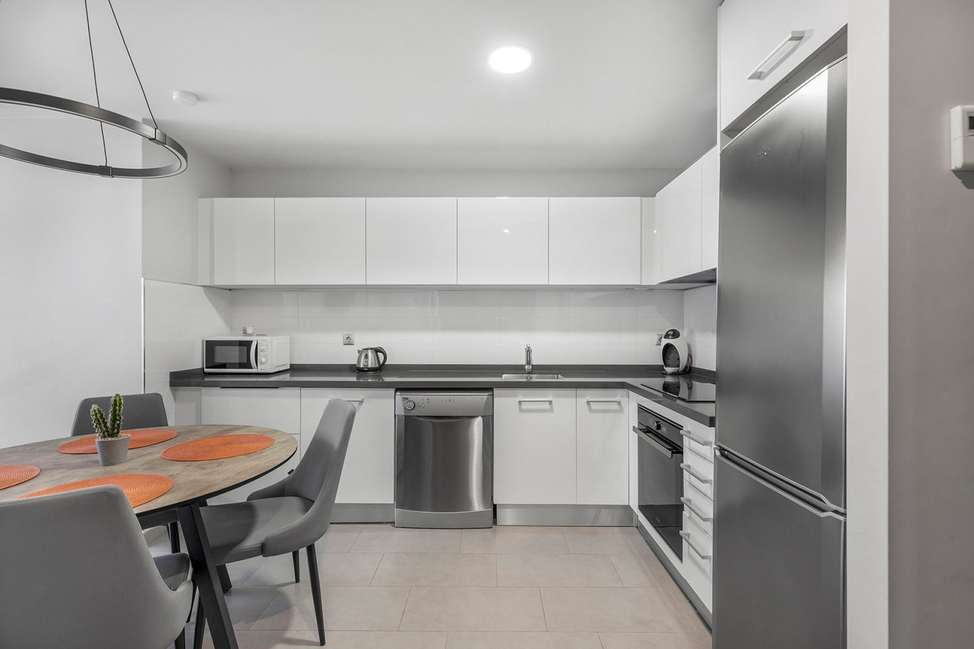 Reventa - Apartamento -
La Mata - Playa