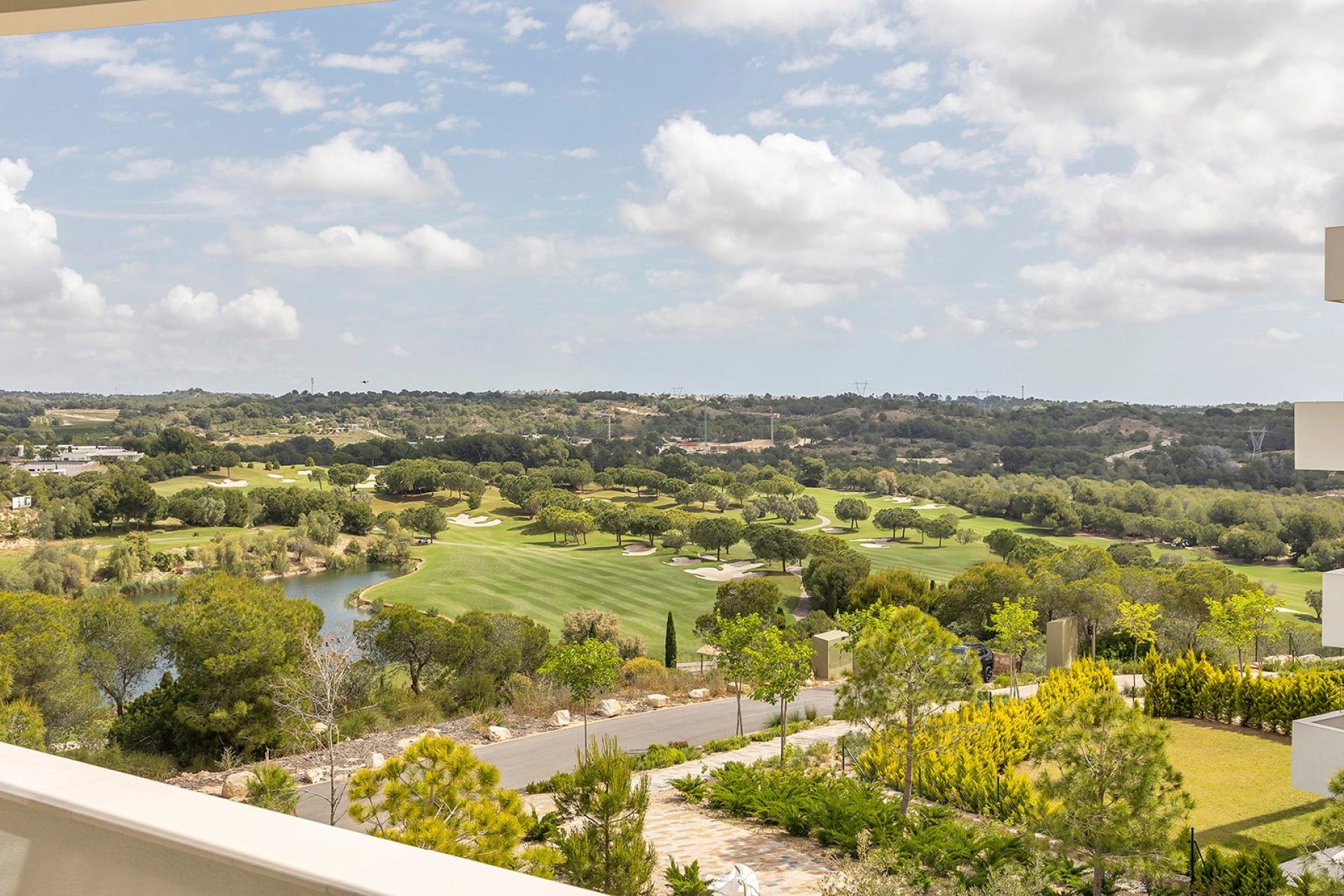 Reventa - Apartamento -
Las Colinas Golf Resort - Las Colinas golf