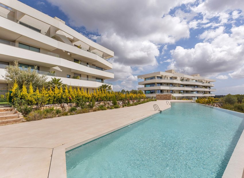 Reventa - Apartamento -
Las Colinas Golf Resort - Las Colinas golf