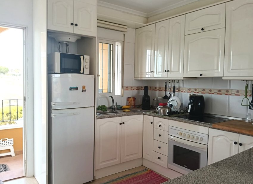Reventa - Apartamento -
Los Montesinos - Urbanizacion montesol